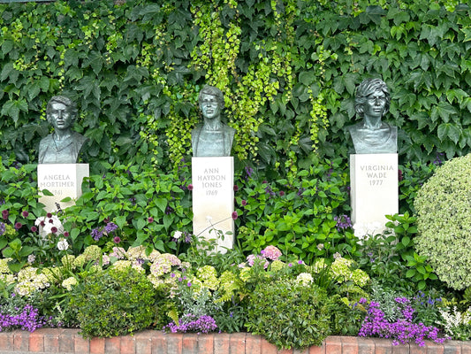 Wimbledon flowers and green walls 2026